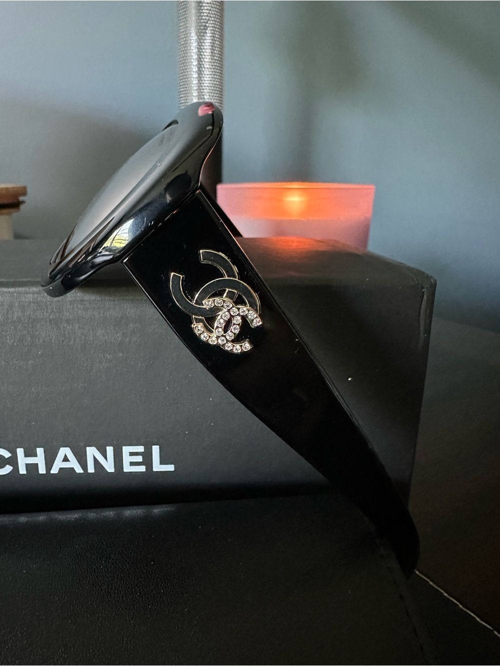 CHANEL Black Oval Sunglasses with Gold Logo Accent - Picture 5 of 6